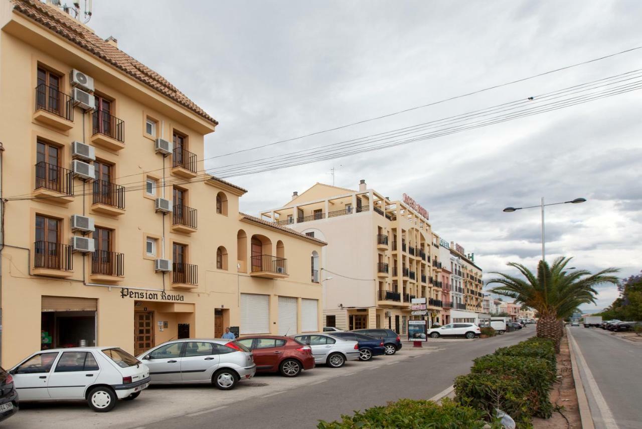 Olympia Ronda Hostel El Puig  Ngoại thất bức ảnh